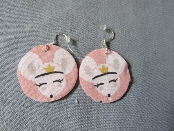Boucles d'oreilles (16)